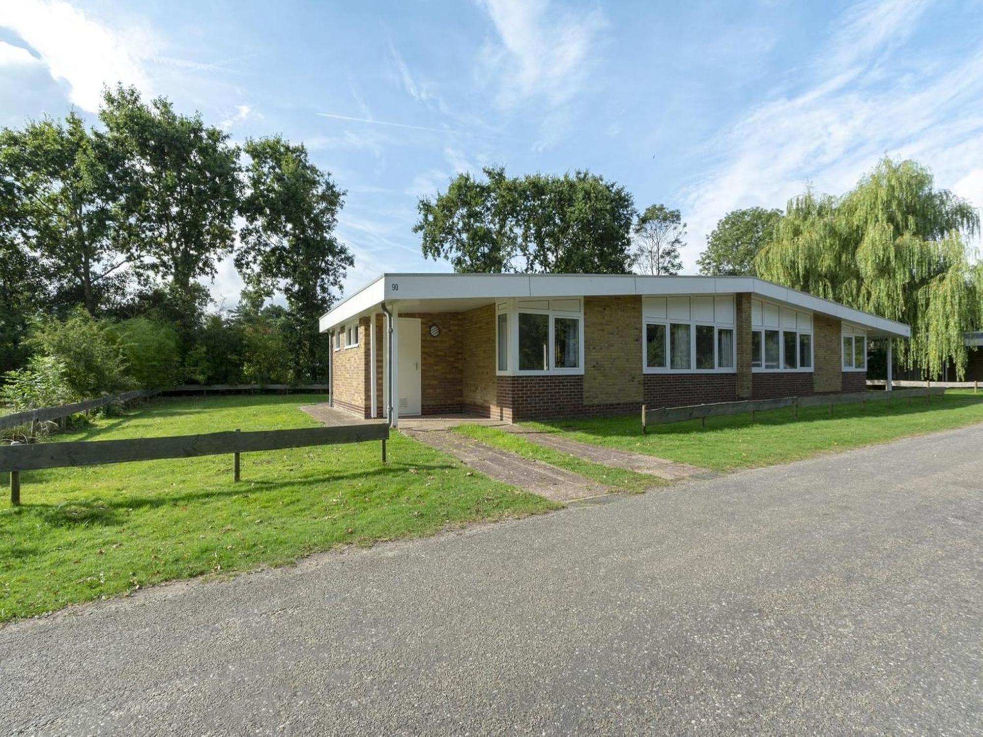 Holiday Home With Fabulous Garden Sint Maartensvlotbrug Exterior photo